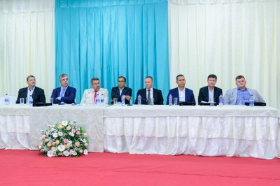  (<a class="download" href="https://www.santaleopoldina.es.leg.br/institucional/fotos/sessao-solene-2023/mesa-2-1.jpg/at_download/image">Download</a>)