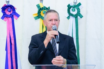  (<a class="download" href="https://www.santaleopoldina.es.leg.br/institucional/fotos/sessao-solene-2023/romero-tribuna.jpg/at_download/image">Download</a>)